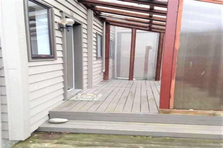 Photo of property in 112 Weka Street, Miramar, Wellington, 6022
