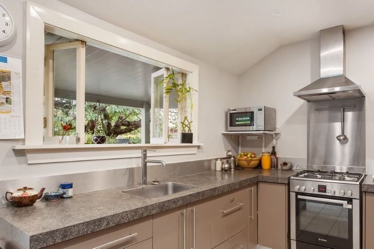 Photo of property in 19 Courtenay Street, St Albans, Christchurch, 8014