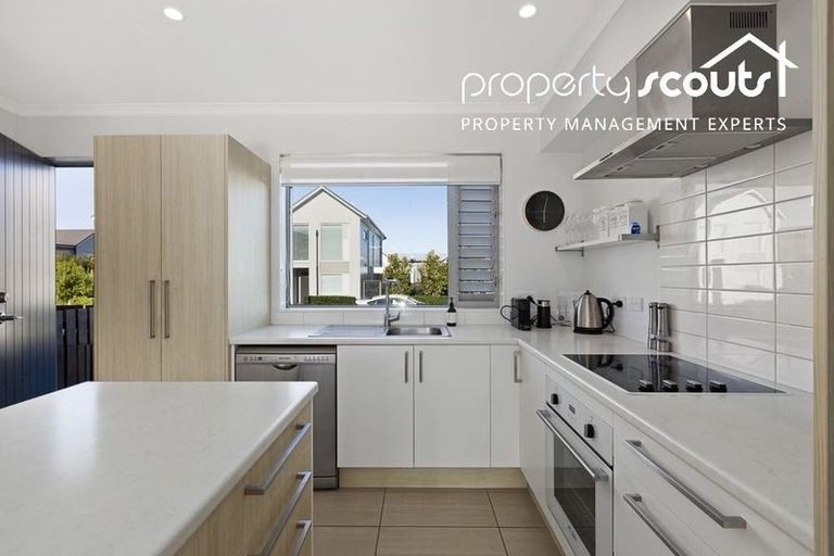 Photo of property in 6 Shelduck Way, Hobsonville, Auckland, 0616