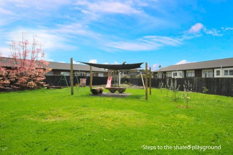 Photo of property in 5/15 O'sullivan Place, Waiuku, 2123