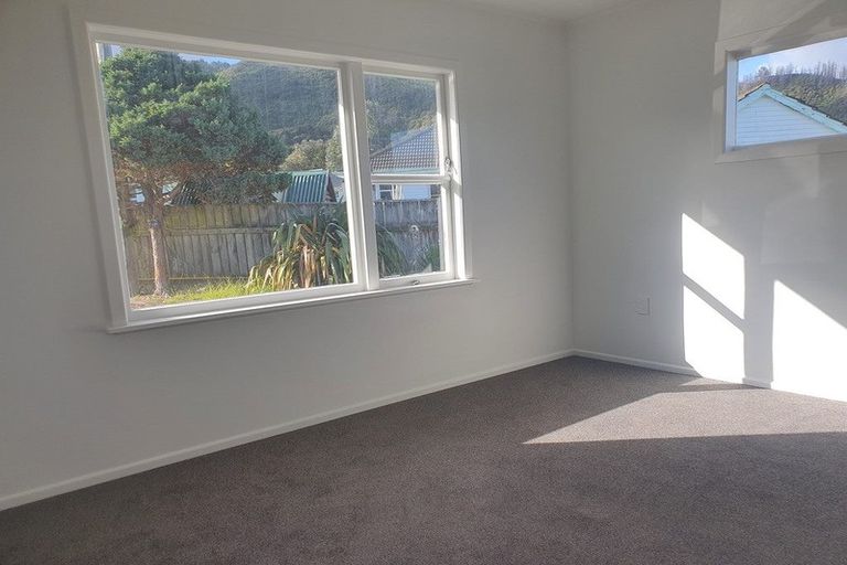 Photo of property in 29 Ruthven Road, Wainuiomata, Lower Hutt, 5014