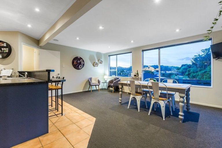 Photo of property in 47 Hicks Close, Whitby, Porirua, 5024