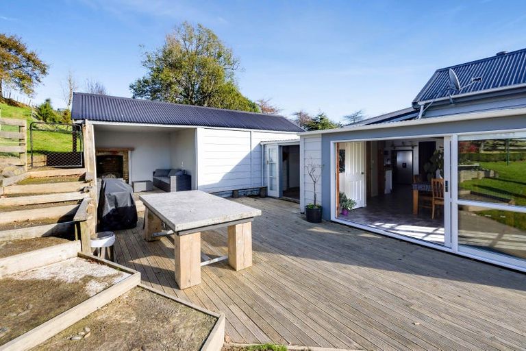 Photo of property in 295 Skinner Road, Bird Road, Stratford, 4393