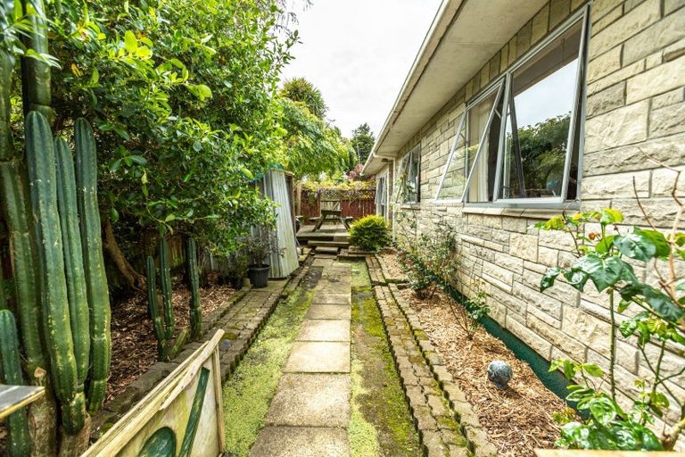 Photo of property in 5 Bush Street, Paeroa, 3600