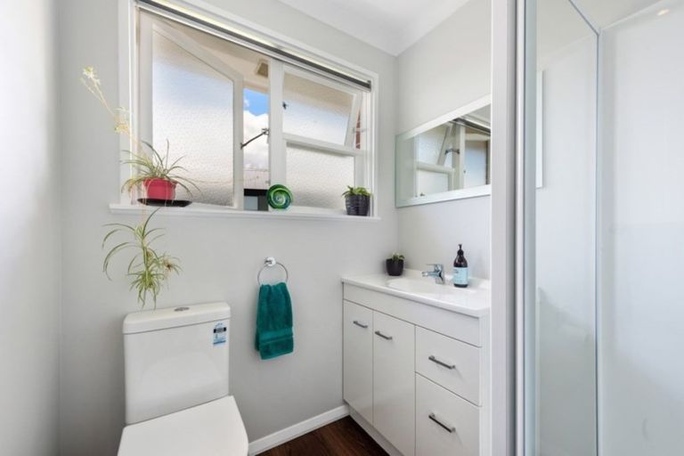 Photo of property in 49 Wilford Street, Wallaceville, Upper Hutt, 5018