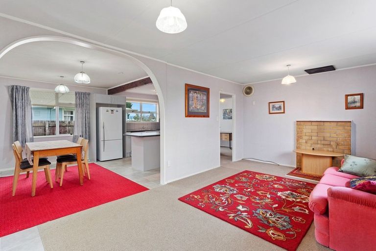 Photo of property in 32 Farnworth Crescent, Whakatane, 3120