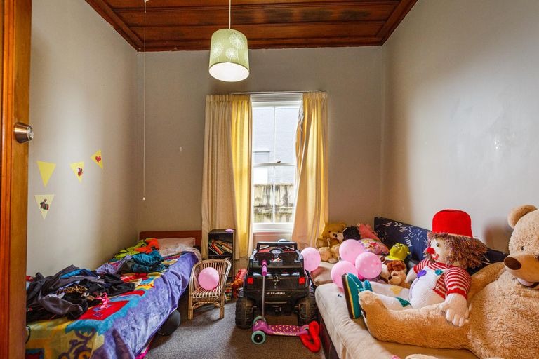 Photo of property in 11 Aspen Way, Kelvin Grove, Palmerston North, 4414