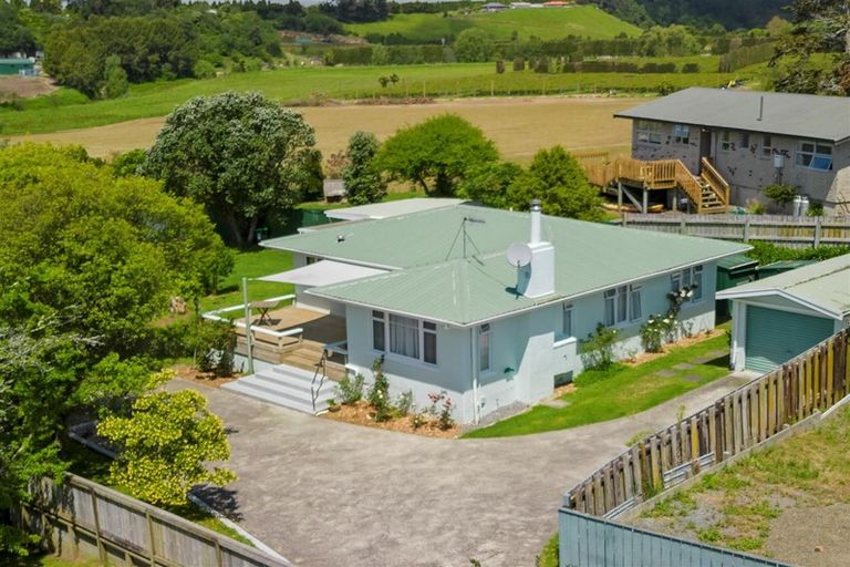 Photo of property in 6 No 1 Road, Te Puke, 3119