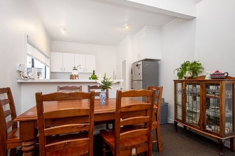 Photo of property in 4/53 Dominion Park Street, Johnsonville, Wellington, 6037