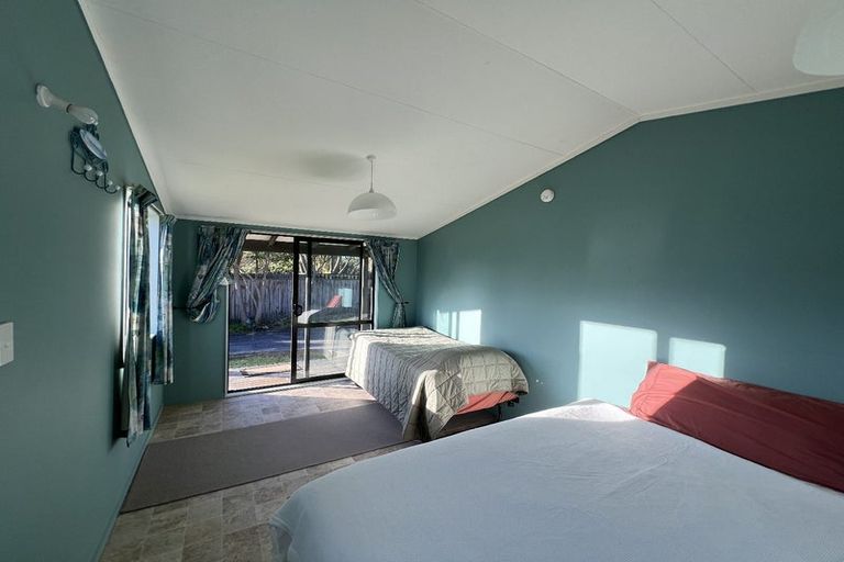 Photo of property in 66 Park Avenue, Waitarere Beach, Levin, 5510