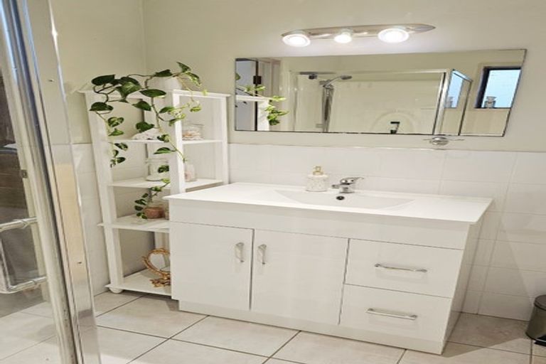 Photo of property in 18 The Lea, Pahurehure, Papakura, 2113