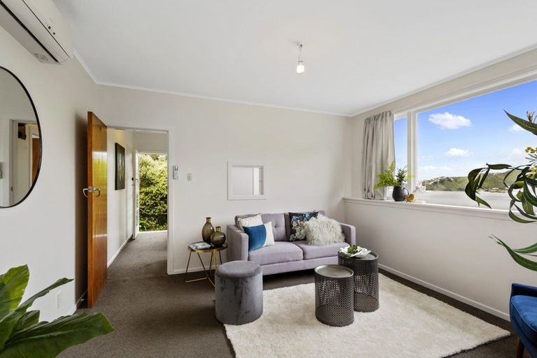 Photo of property in 1/8 Mataroa Avenue, Northland, Wellington, 6012