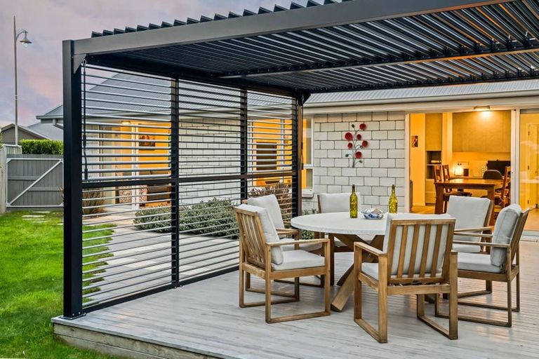 Photo of property in 8 Crampton Close, Kaiapoi, 7630