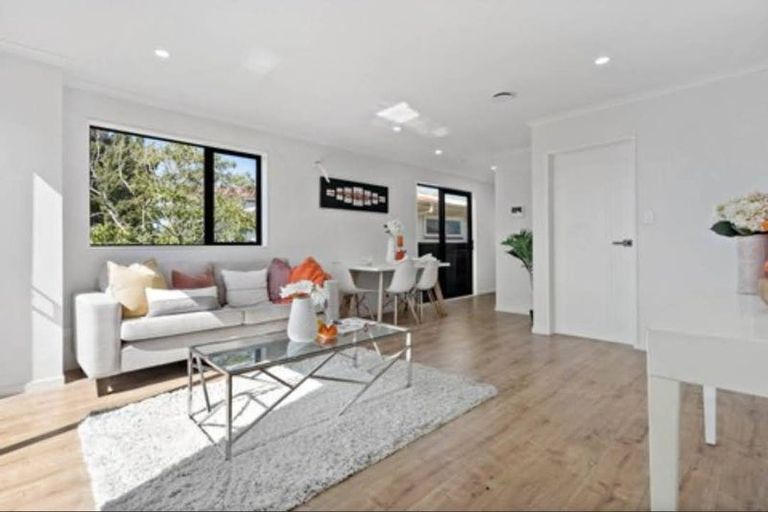 Photo of property in 1b Kairanga Street, Mangere East, Auckland, 2024