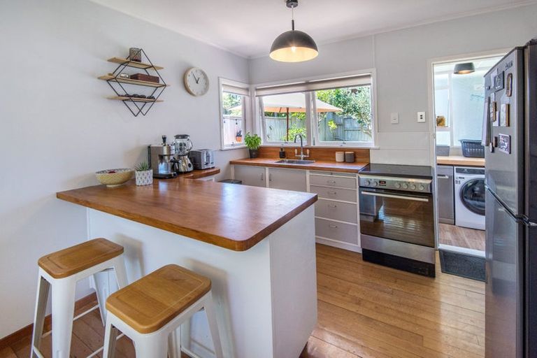 Photo of property in 2/36 Harley Close, Hauraki, Auckland, 0622