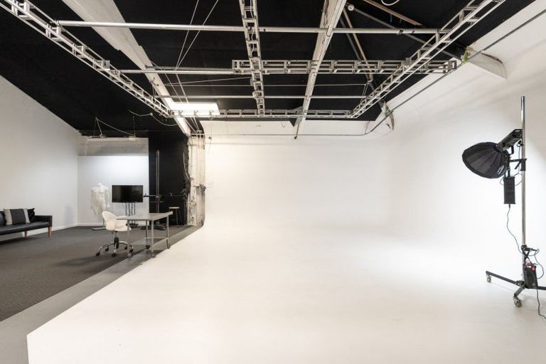 Photo of property in 10 Oxford Terrace, Mount Cook, Wellington, 6021