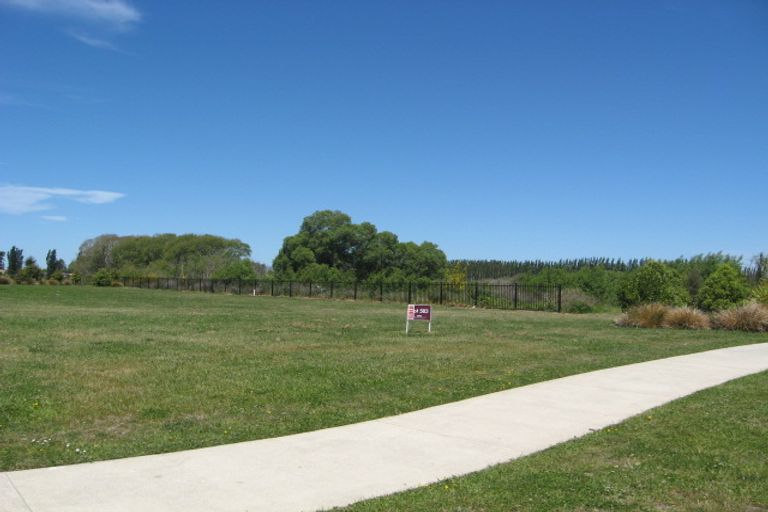 Photo of property in 33 Glen Oaks Drive, Northwood, Christchurch, 8051