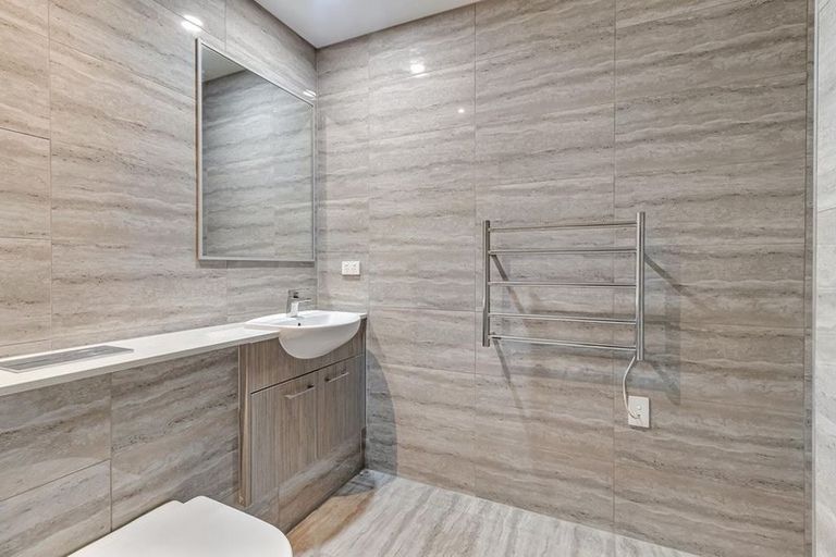 Photo of property in 604/27 Don Mckinnon Drive, Albany, Auckland, 0632