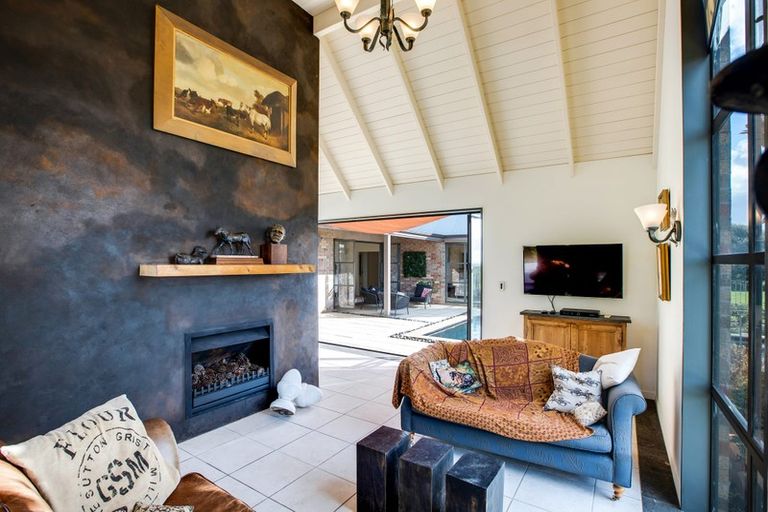 Photo of property in 73a Clark Road, Karaka, Papakura, 2580