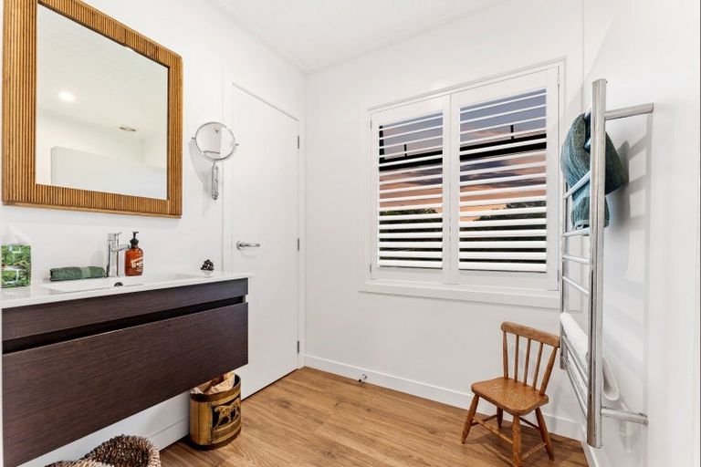 Photo of property in 19 Dunbar Road, Point Wells, Warkworth, 0986