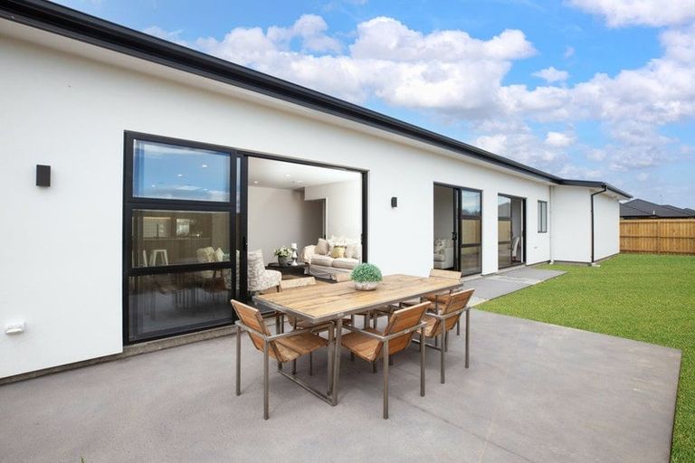 Photo of property in 38 Agathis Crescent, Wigram, 8025