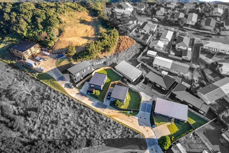 Photo of property in 16 Hastings Grove, Wainuiomata, Lower Hutt, 5014