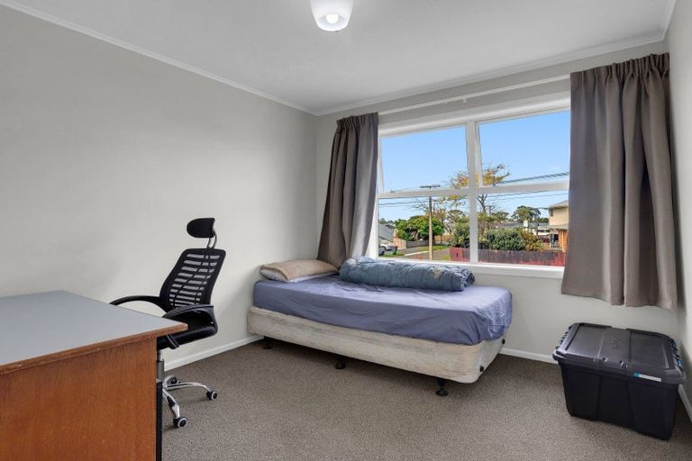 Photo of property in 24 Larnach Street, St Andrews, Hamilton, 3200