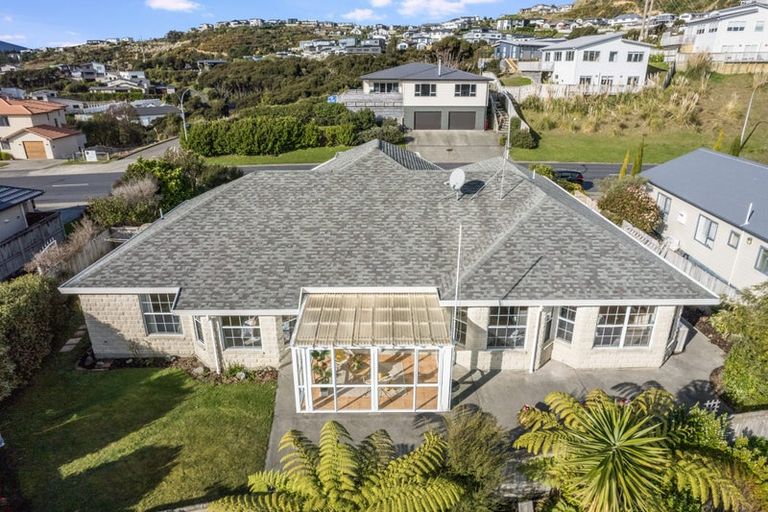 Photo of property in 84 Navigation Drive, Whitby, Porirua, 5024