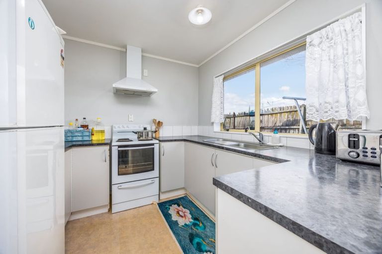 Photo of property in 1 Tullis Place, Burswood, Auckland, 2013