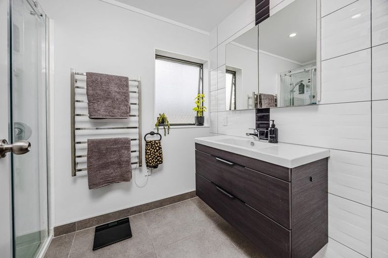 Photo of property in 47 Davington Way, Burswood, Auckland, 2013