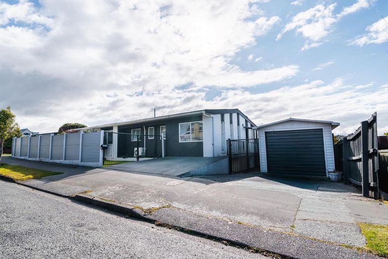 Photo of property in 39 Hopkins Street, Gleniti, Timaru, 7910