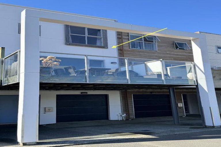 Photo of property in 9 Saddleback Grove, Karori, Wellington, 6012