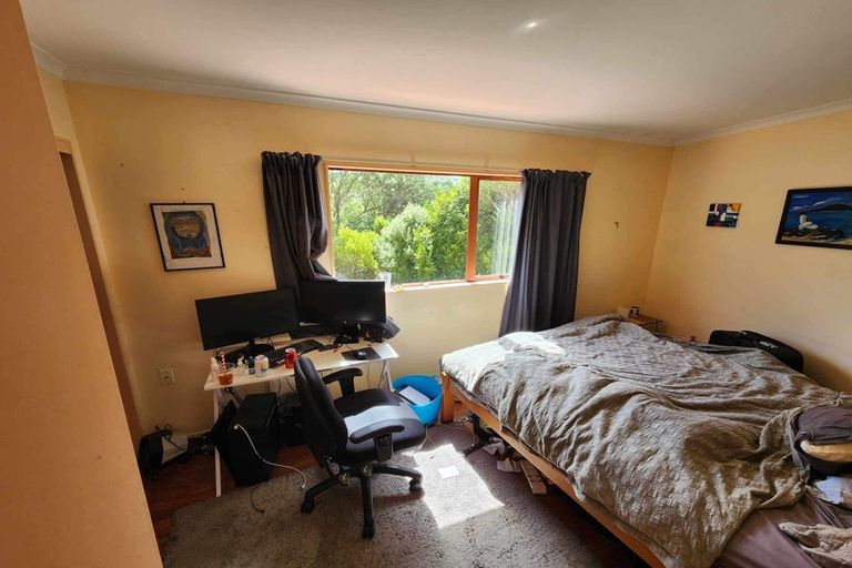 Photo of property in 292a Mitchell Street, Brooklyn, Wellington, 6021