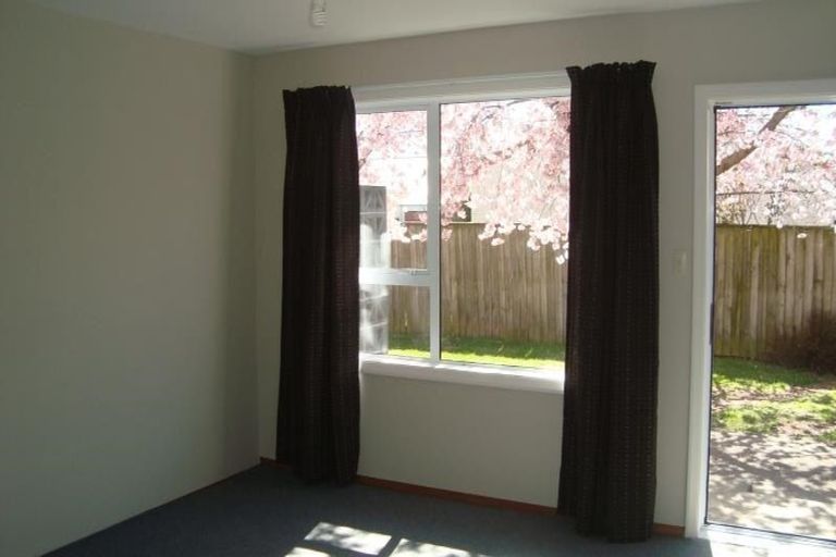 Photo of property in 3/126 Geraldine Street, Edgeware, Christchurch, 8013