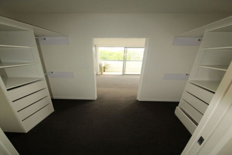 Photo of property in 35a Gledstane Road, Stanmore Bay, Whangaparaoa, 0932