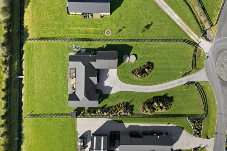 Photo of property in 21 Delta Way, Te Kowhai, Hamilton, 3288