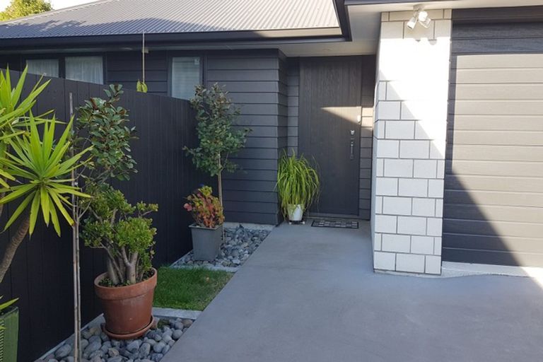 Photo of property in 56a Chaucer Street, Leamington, Cambridge, 3432