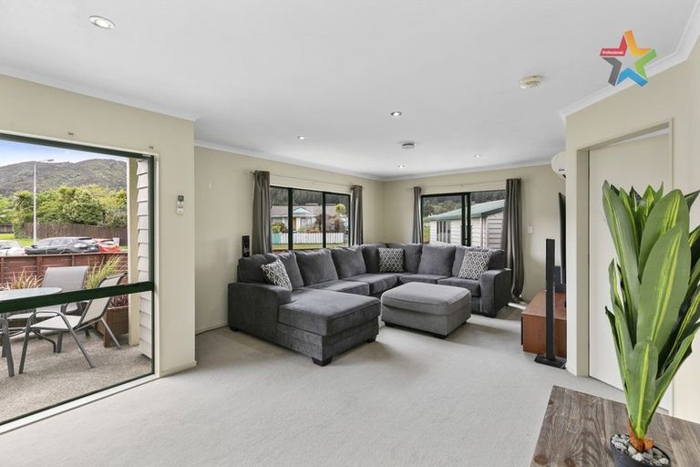 Photo of property in 25 Grimsby Grove, Wainuiomata, Lower Hutt, 5014