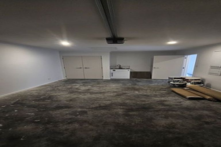 Photo of property in 13 Metoriti Crescent, Karaka, 2124