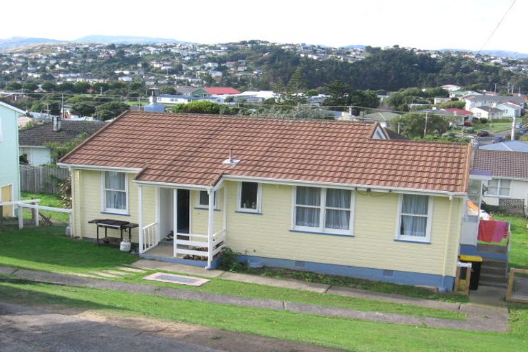 Photo of property in 7 Piko Street, Titahi Bay, Porirua, 5022