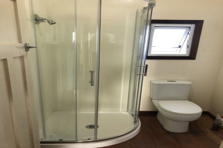 Photo of property in 48 Burgess Road, Johnsonville, Wellington, 6037