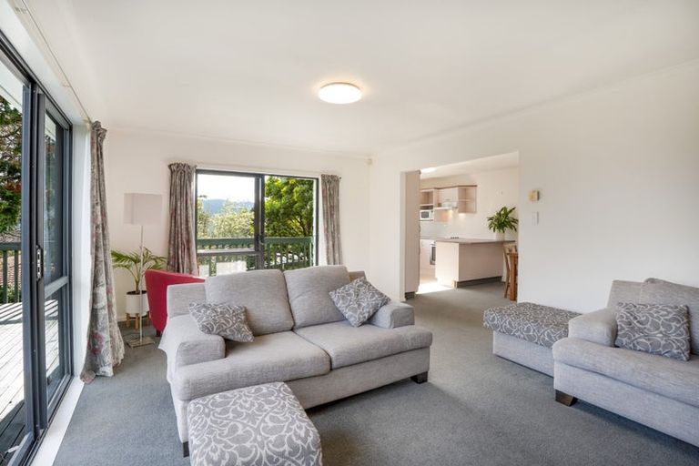 Photo of property in 195 Holborn Drive, Stokes Valley, Lower Hutt, 5019