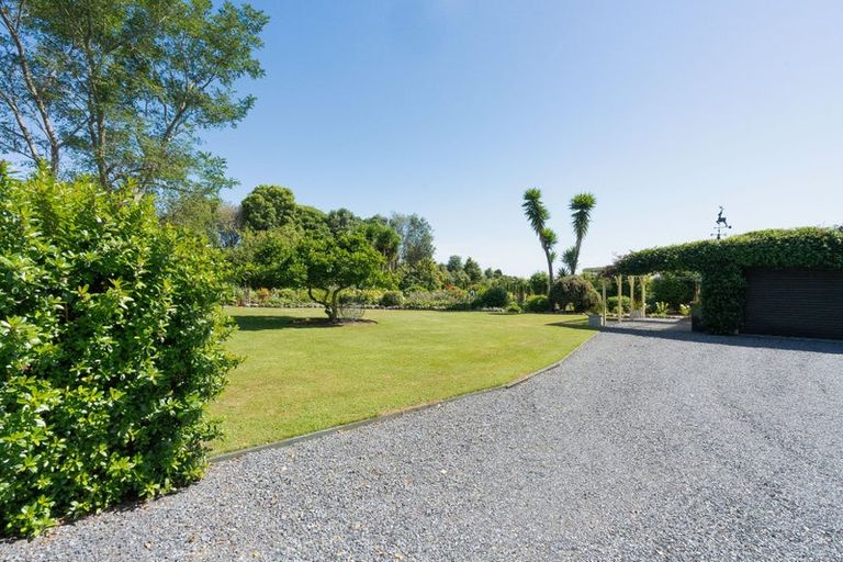 Photo of property in 184 Gladstone Road, Levin, 5571