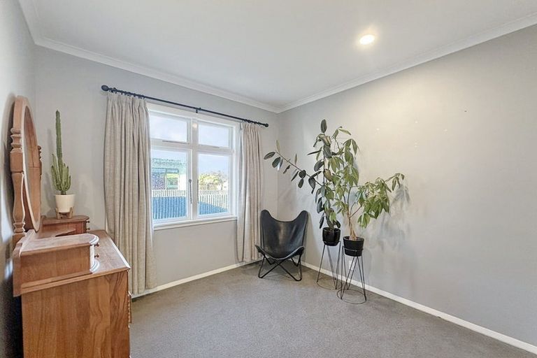 Photo of property in 42 Caffray Avenue, Aramoho, Whanganui, 4500