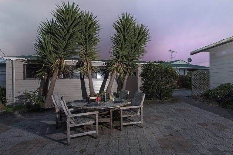 Photo of property in 49 Kaiwaka Road, Waiuku, 2123