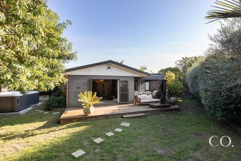 Photo of property in 16 Solway Place, Mount Maunganui, 3116