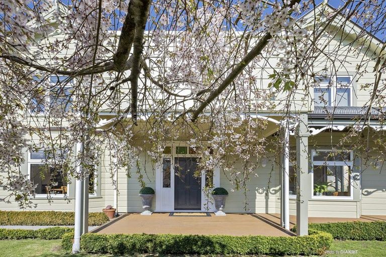 Photo of property in 25 Main Street, Greytown, 5712