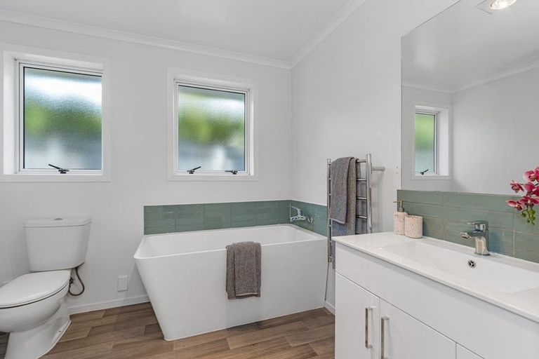 Photo of property in 2/15 Flemington Avenue, North New Brighton, Christchurch, 8083