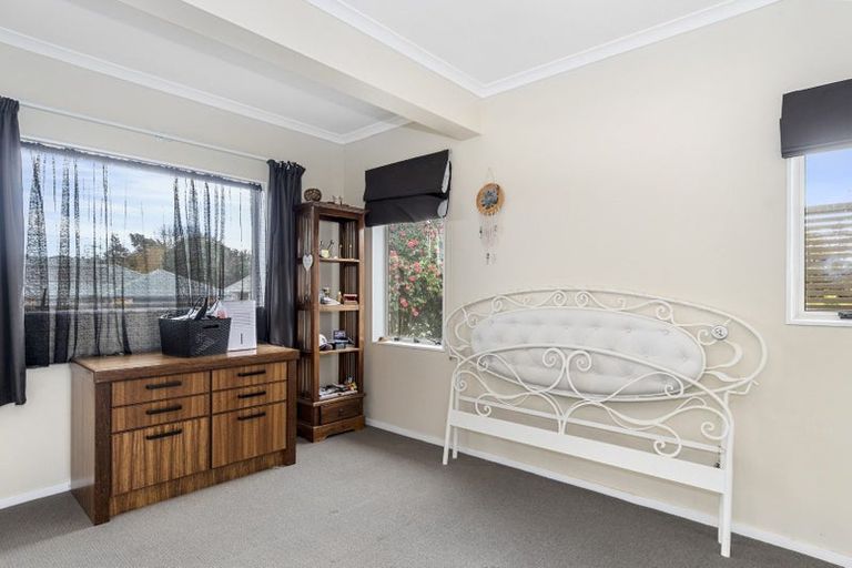 Photo of property in 30 Little John Drive, Bellevue, Tauranga, 3110