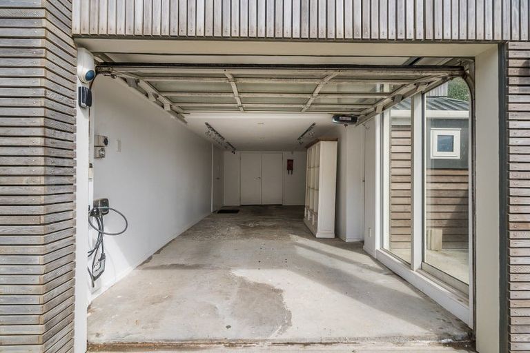 Photo of property in 1087 Makara Road, Makara Beach, Karori, 6972